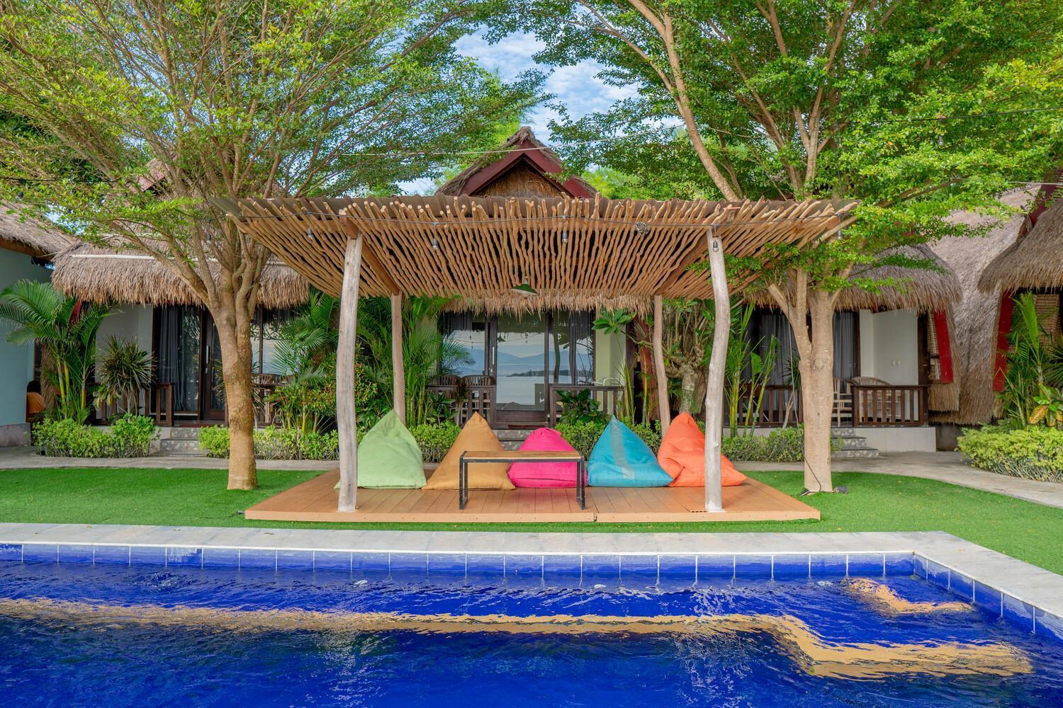 Krisna Bungalows And Restaurant Sekotong Ngoại thất bức ảnh