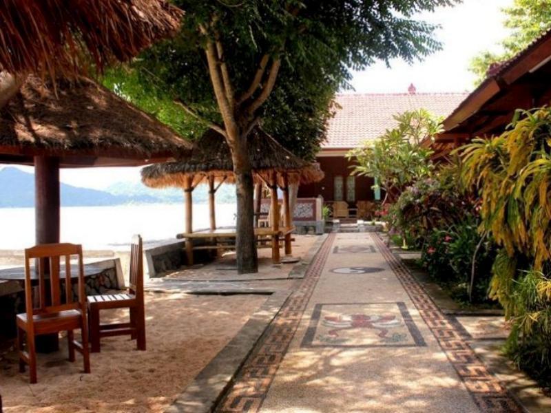 Krisna Bungalows And Restaurant Sekotong Ngoại thất bức ảnh